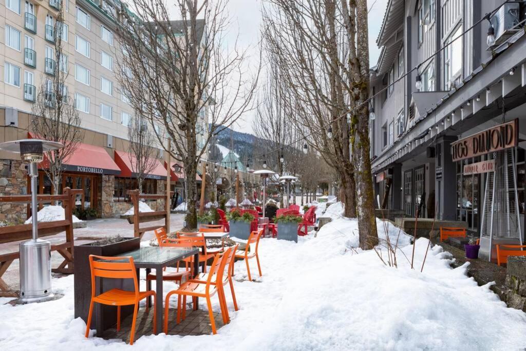 Prime Location, Ski In/Out Whistler Condo Экстерьер фото